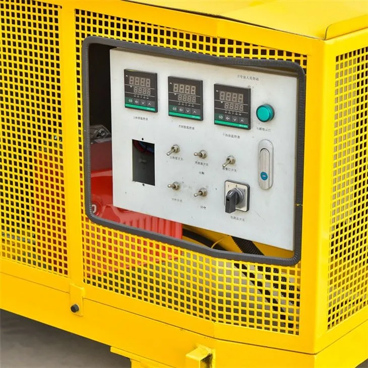 Greening Comprehensive Maintenance Vehicle